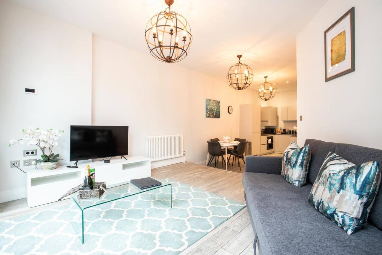 Urban Living'S - Windsor Castle Luxury Apartments Buitenkant foto