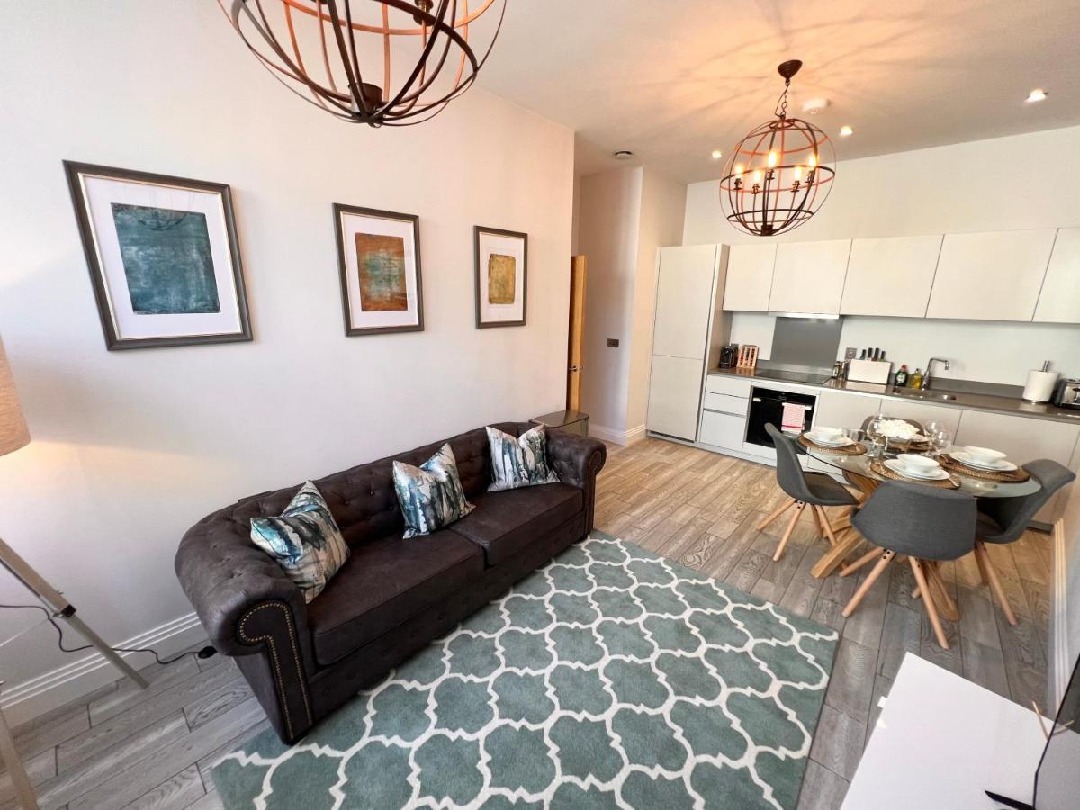 Urban Living'S - Windsor Castle Luxury Apartments Buitenkant foto